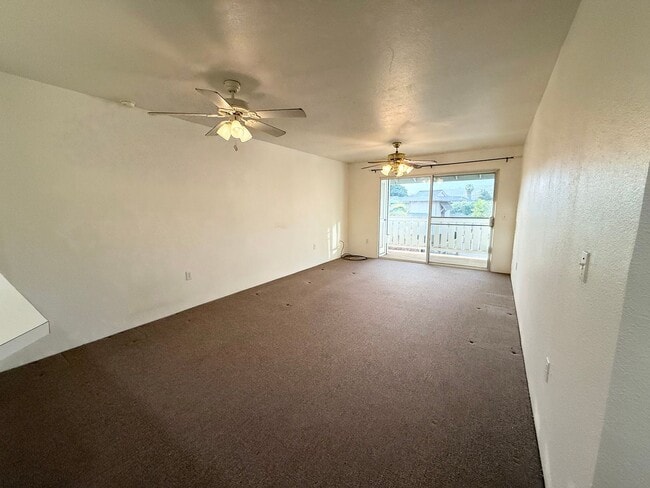 Building Photo - AVAILABLE NOW! 2 BD/ 2 BA Unit in Kukuilani Villas - Kapolei