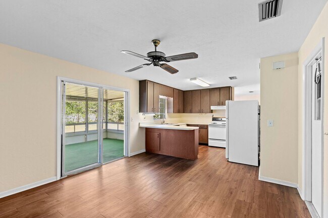 Building Photo - Great NW 3 bedroom 2 bath home