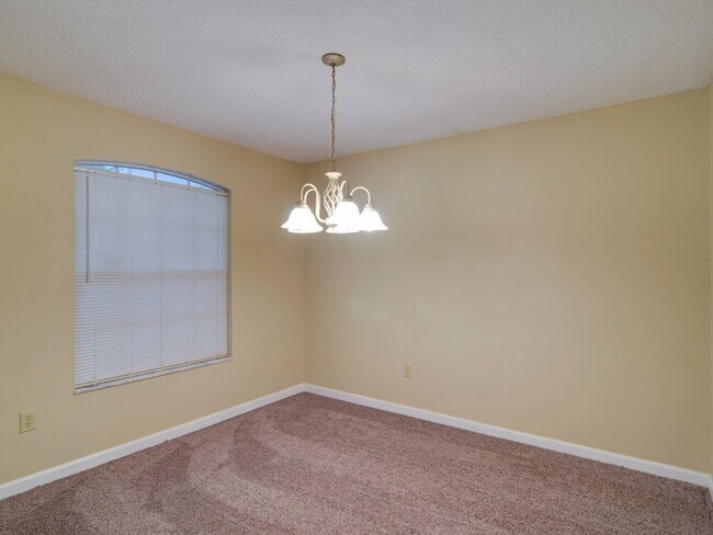 Foto del edificio - 3029 Hickory Glen Dr