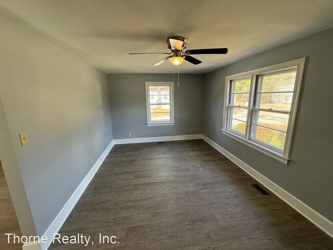 Foto del edificio - 3 br, 2.5 bath House - 1300 Hargrove Street