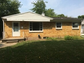Building Photo - 565 Stoddard Ave