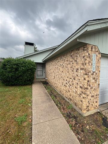 Foto del edificio - 1720 Magnolia Ln