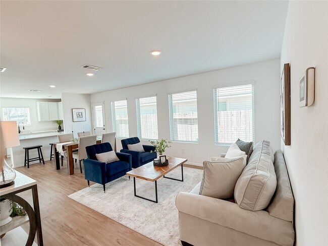 Building Photo - 22166 Birchfield Grv Ln