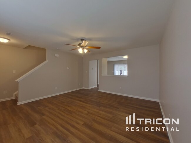 Foto del edificio - 7311 Fig Ln