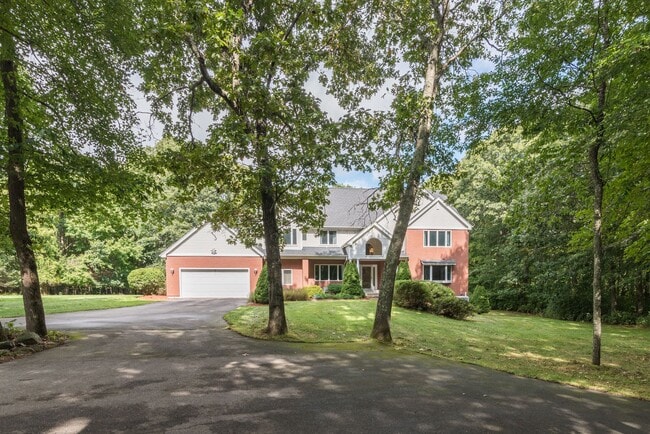 Building Photo - 35 Meadow Tree Farm Rd