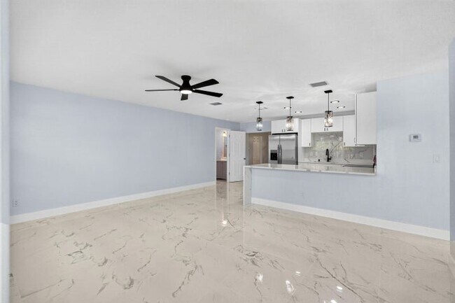 Foto del edificio - 1531 NE 33rd St