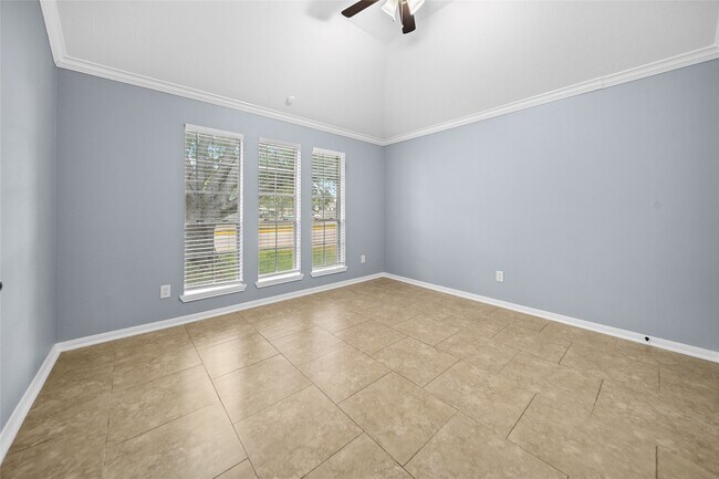 Foto del edificio - 6627 Greenhouse Rd