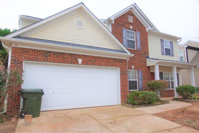 Building Photo - 210 Chartwell Dr