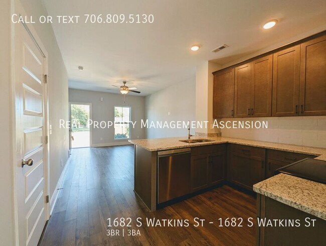 Foto del edificio - 1682 S Watkins St