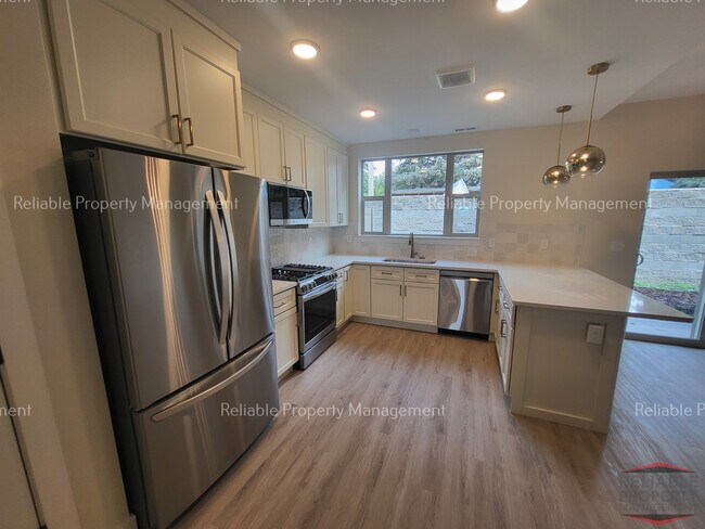 Foto del edificio - 487 Easy St