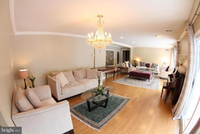 Foto del edificio - 1542 Crowell Rd