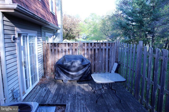 Building Photo - 3401 White Fir Ct