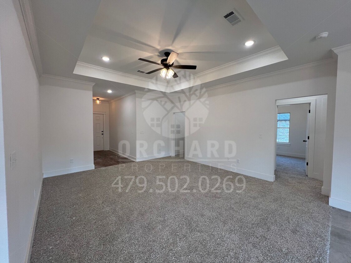 Foto principal - Tontitown- Single Family Home- Sought-Afte...