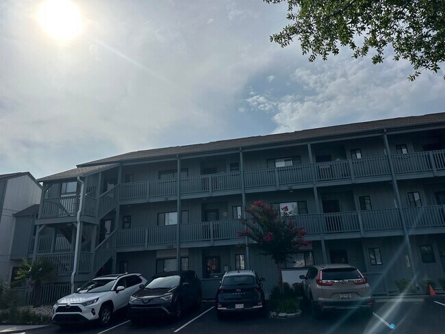 Foto del edificio - 7700 Porcher Dr