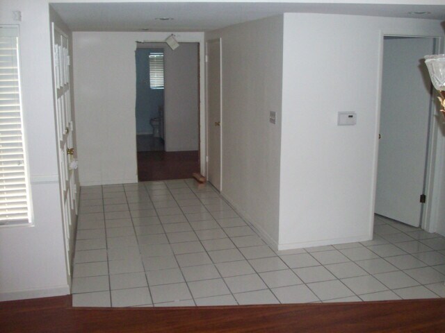 Foto del edificio - 19827 Arminta St