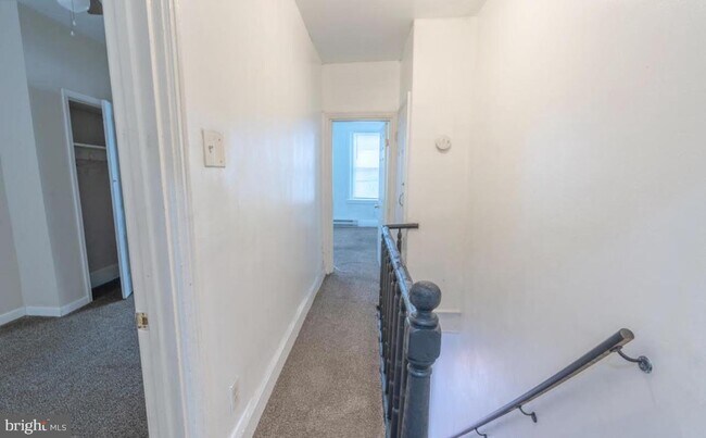 Building Photo - 3027 N Warnock St