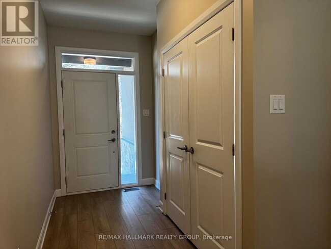 Photo du bâtiment - 1497 Flanders Rd