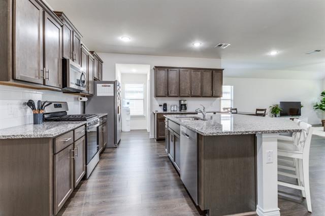 Building Photo - 603 Calm Springs Dr