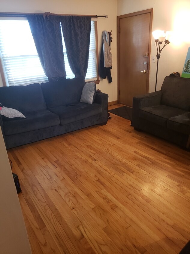 Apt 2 Living Room - 3235 S 48th St
