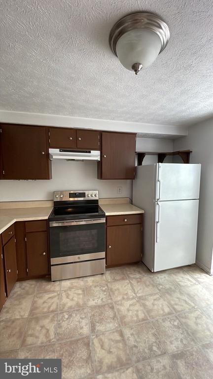 Building Photo - 9538 Quarry Bridge Ct