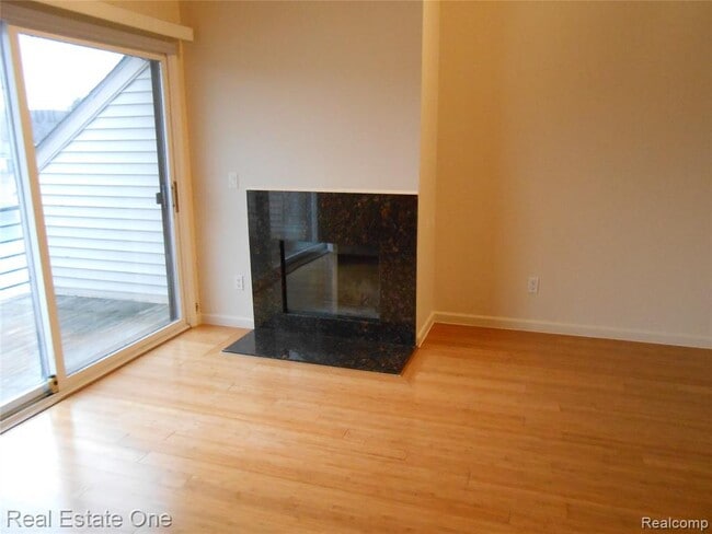 Foto del edificio - 2830 Davison Ave