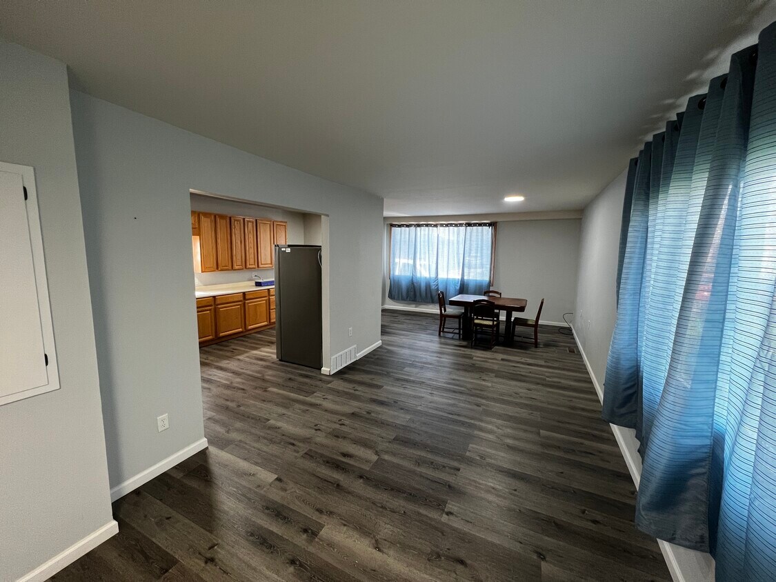 159 Zimmerman St Unit 1, North Tonawanda, NY 14120 Apartments in