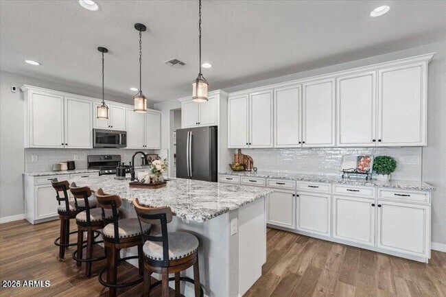 Foto del edificio - 6432 N 124th Ln