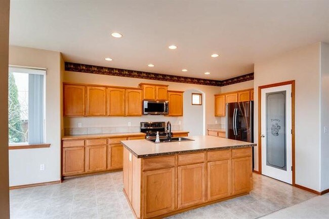 Foto del edificio - 16217 87th Avenue E, Puyallup, WA, 98375