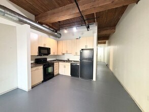 Building Photo - 88 Gerrish Ave