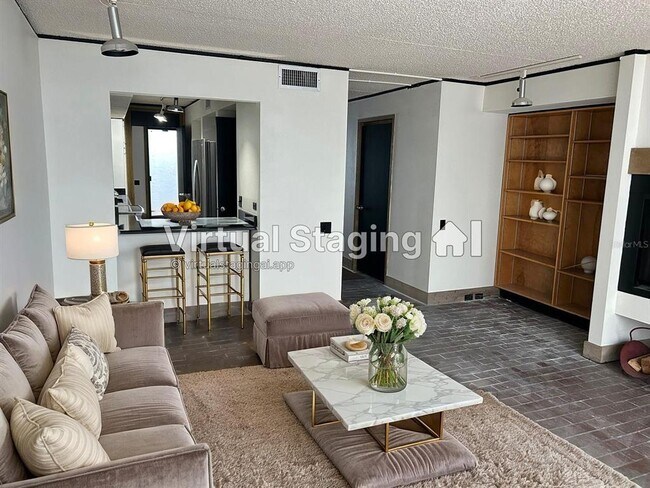 Foto del edificio - 503 Avenue B NW