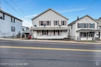 Building Photo - 214 Union St