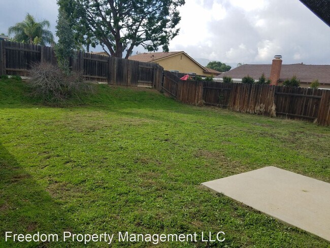 Foto del edificio - 4 br, 2 bath House - 1652  Lorraine