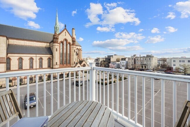 Foto del edificio - 603 E 4th St