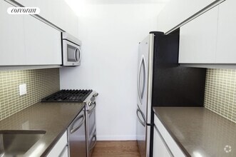 Building Photo - 100 W 93rd St
