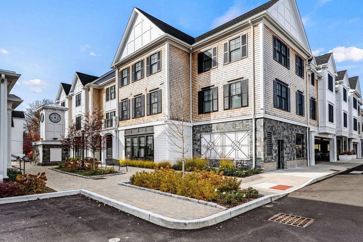 Primary Photo - Metro Star - Metro on Broad