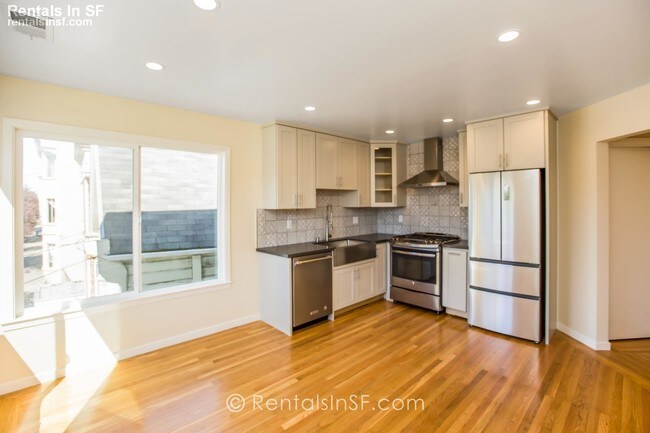 Foto del edificio - 3085 Harrison St