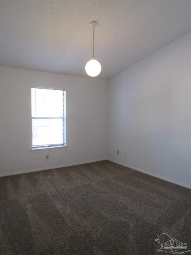 2299 Scenic Hwy Unit E5, Pensacola, FL 32503 Condo for Rent in Pensacola, FL