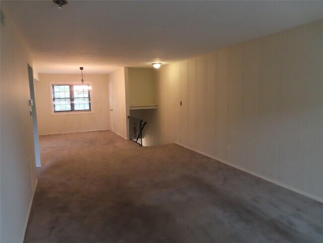 Building Photo - 103 Mariners Way