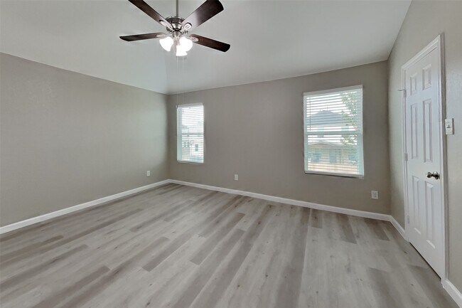 Foto del edificio - 16778 N Thrasher Dr
