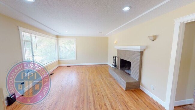 Building Photo - Remodeled Kitchen with Stainless Appliance...