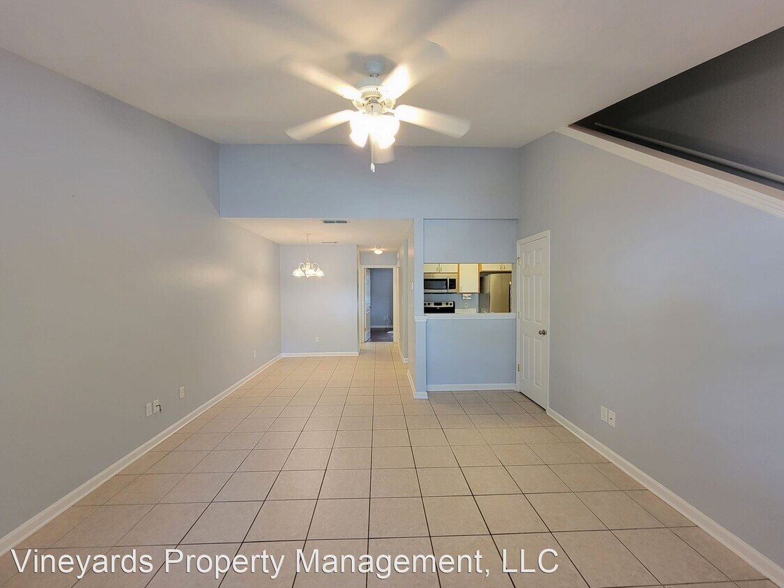 Primary Photo - 3 br, 2 bath House - 1375Castelnau Ct #1