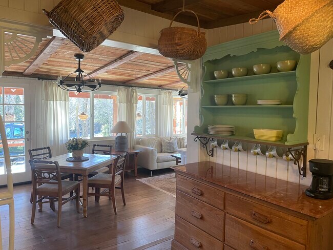 Vista desde la cocina - 1430 Sunshine Trl