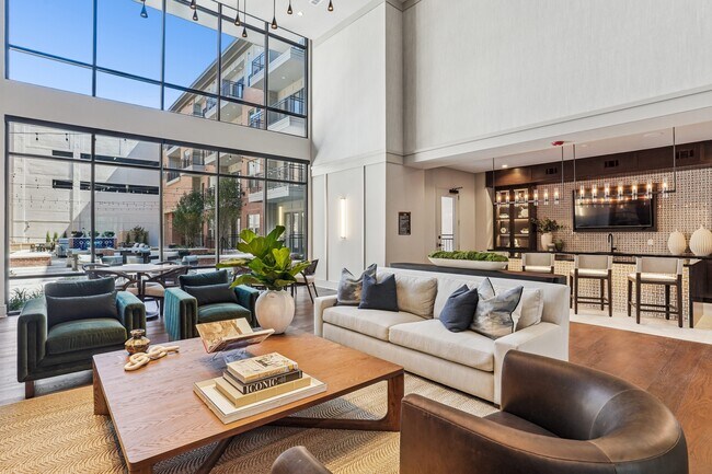 Foto del edificio - Residences at Fairview Town Center