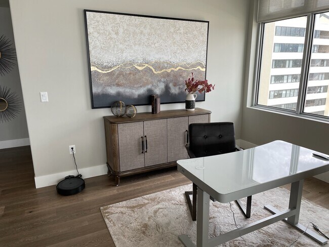 Office Area - 201 N 1st St