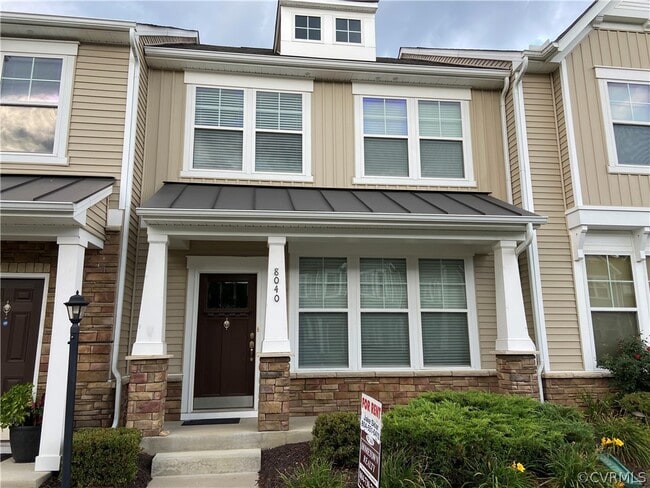 Building Photo - 8040 Rutland Village Dr