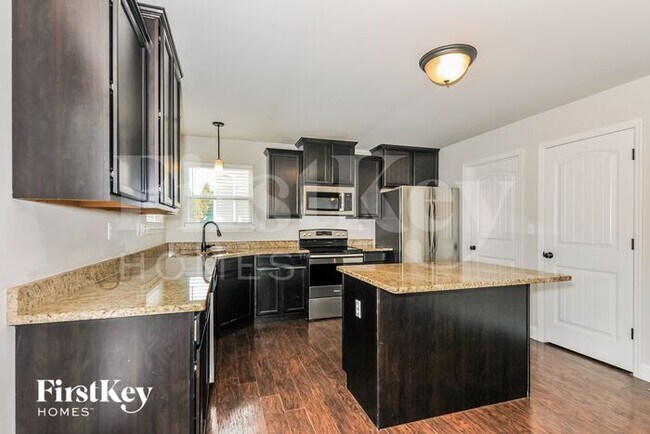 Foto del edificio - 1811 Barclay Trail Dr