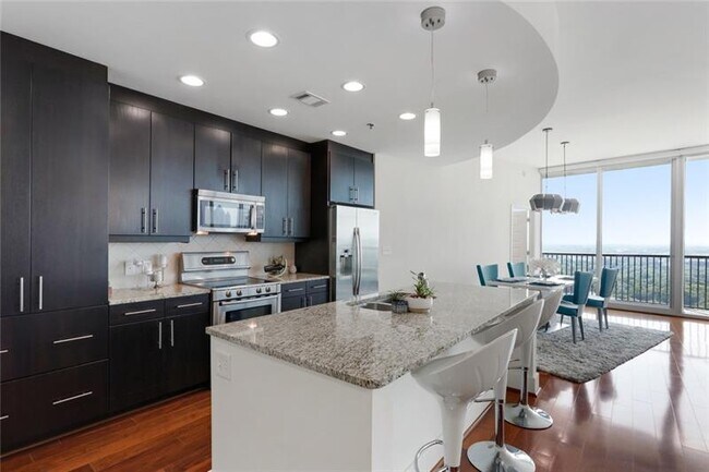 Foto del edificio - 1080 Peachtree St NE