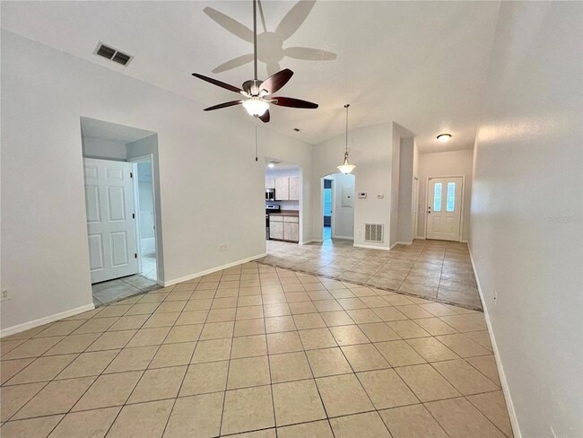 Building Photo - 7469 Pond Cir