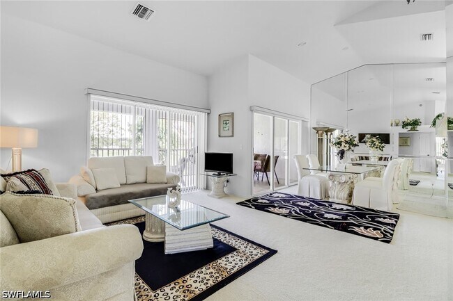 Foto del edificio - 13131 Castle Harbour Dr