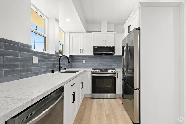 Building Photo - 8304 Pershing Dr